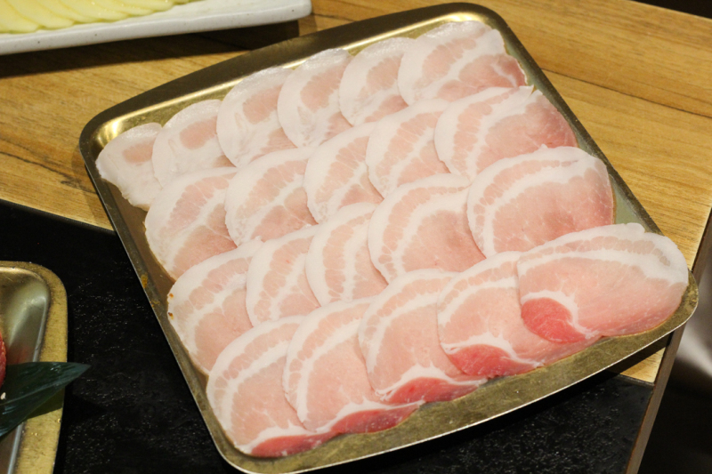 五花肉片烤肉