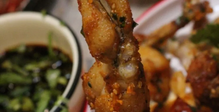 碳烤牛蛙腿细节图美食