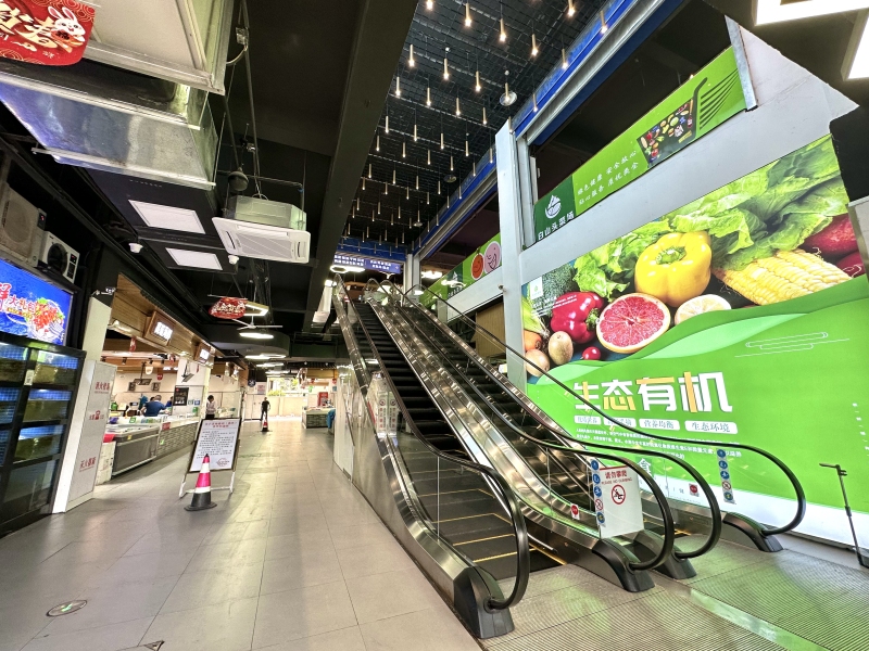 余姚白山头菜场买菜电梯