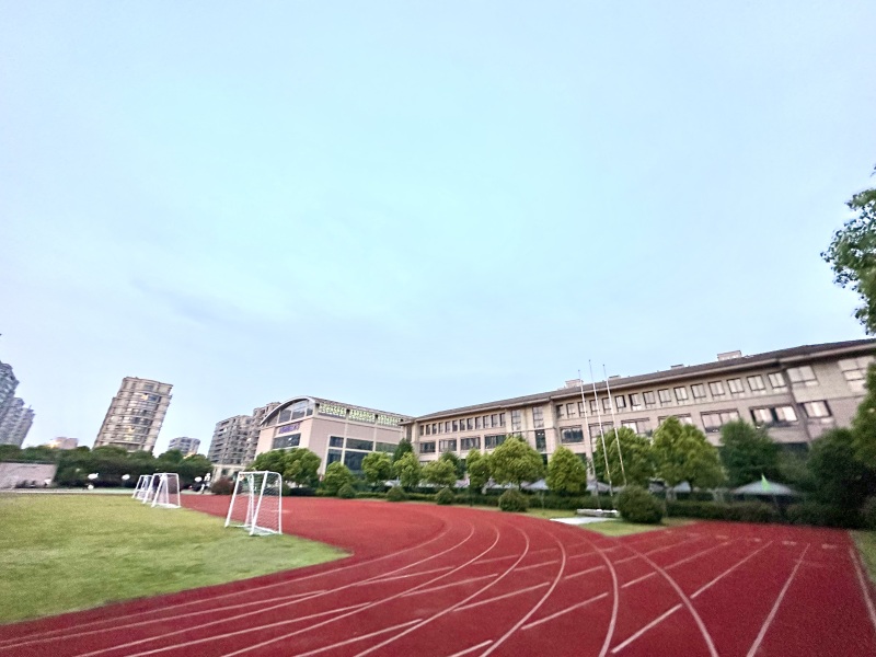 余姚市姚江小学操场塑胶跑道主席台运动健身跑步