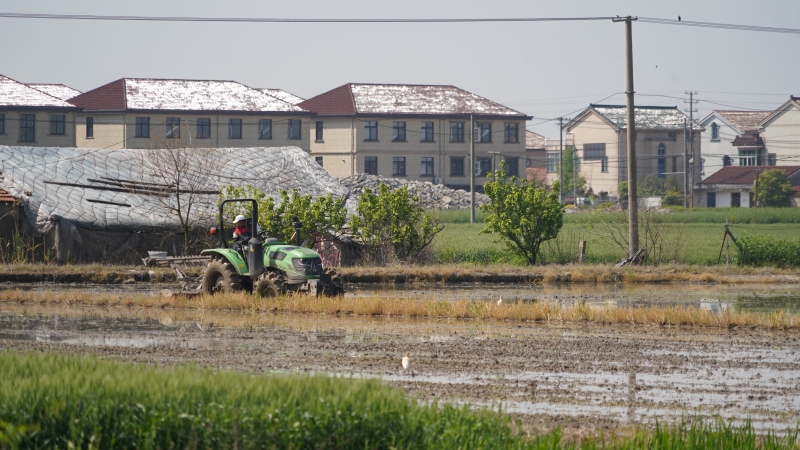 农忙农田播种耕地耕地现代农业庄稼种地田地农耕