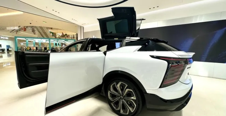 高合HiPhi X新能源电动车