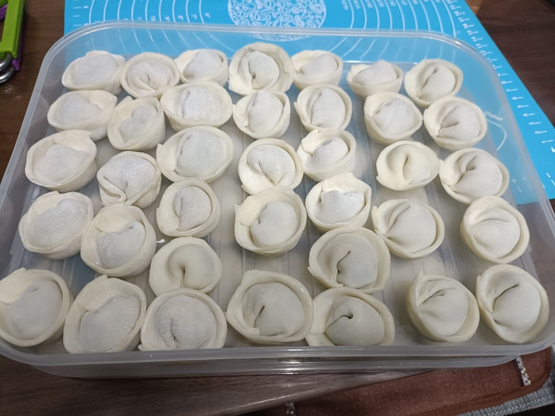 元宝水饺点心大馄饨早饭早点传统美食