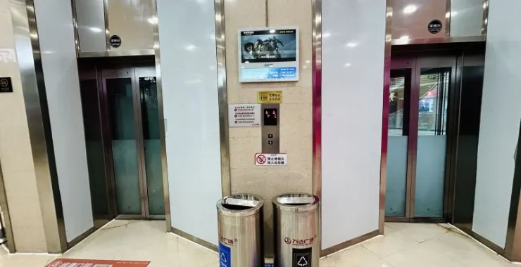 余姚万达广场商场电梯