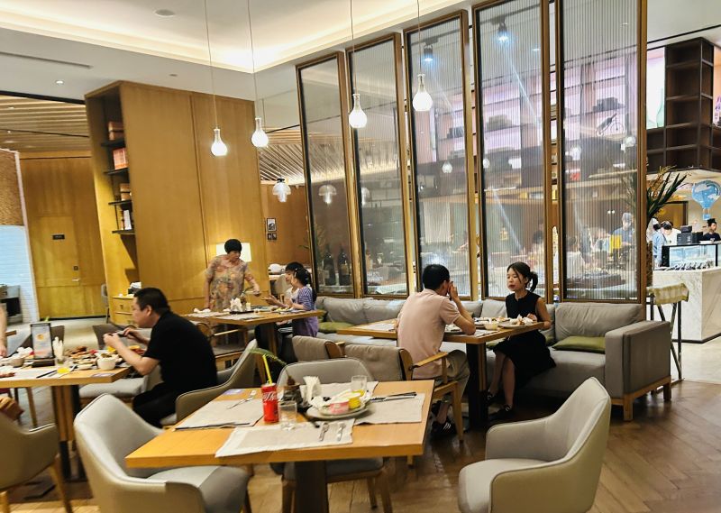 宁波伯瑞特酒店自助餐餐厅