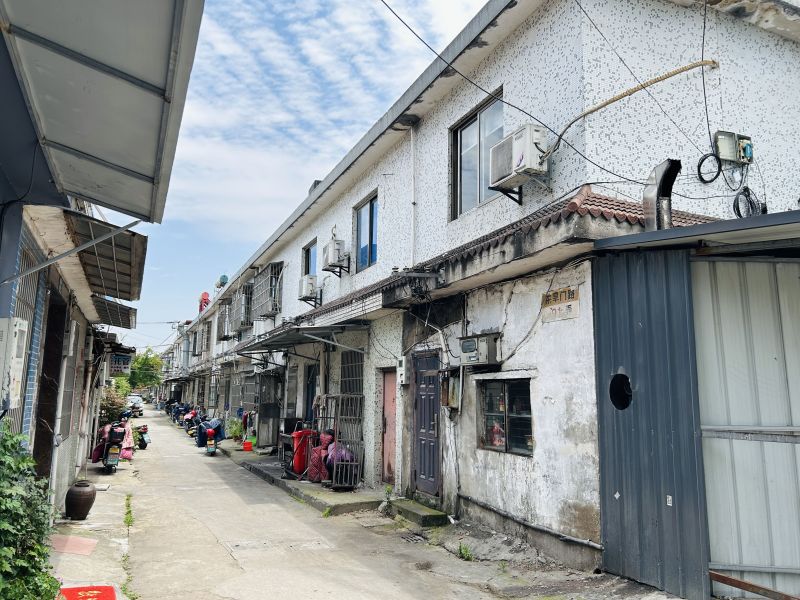 城市余姚东旱门路老小区房屋