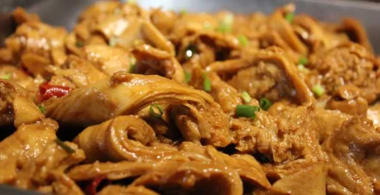 红烧面筋美食自助餐