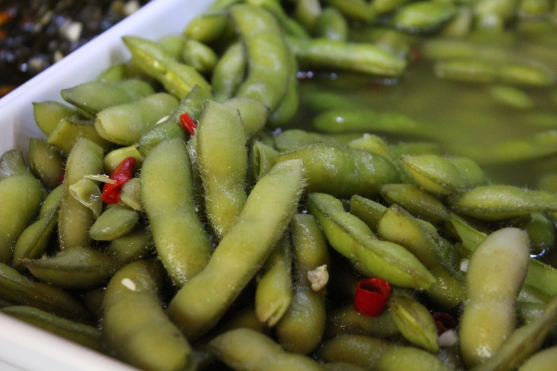 毛豆凉菜餐饮美食自助餐