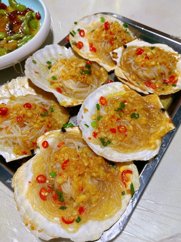 蒜蓉扇贝烧烤美食夜宵