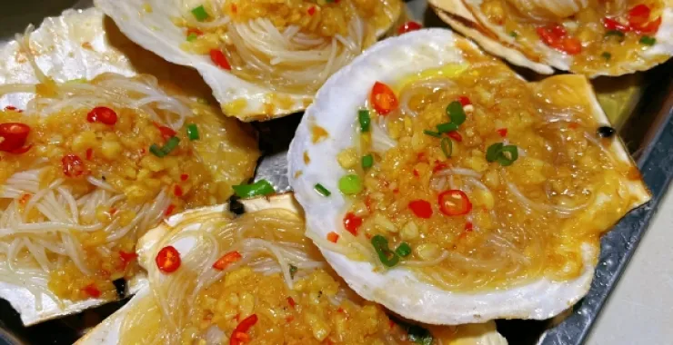 蒜蓉扇贝烧烤美食夜宵