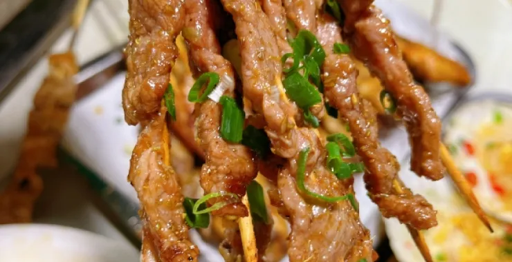 烤鸡爪烧烤美食夜宵