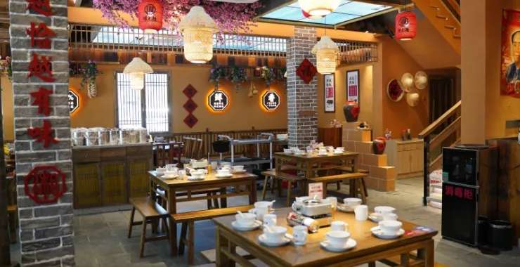 辣就是湘湘菜餐厅环境图