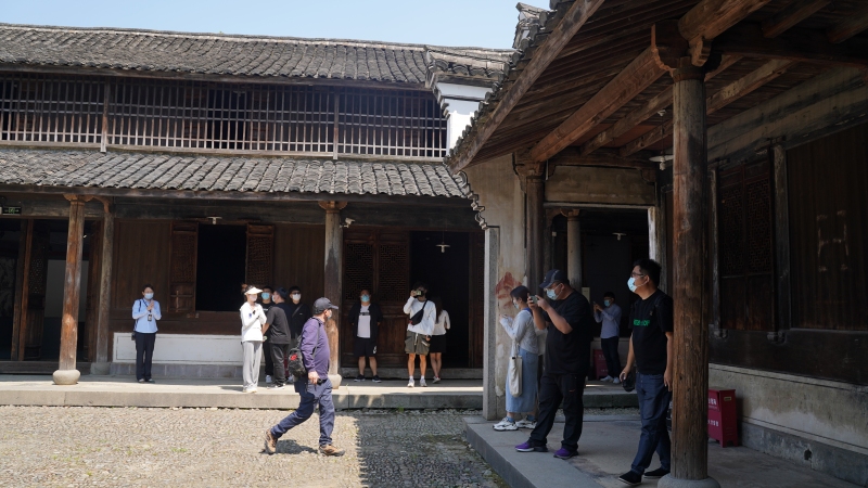 梁弄红村浙东抗日根据地横坎头村展览馆