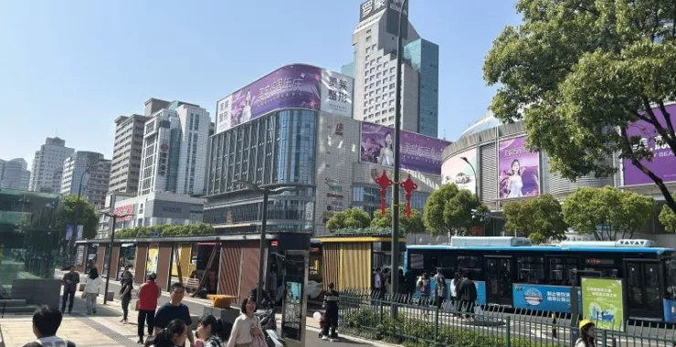 五一国庆节假日旅游宁波客流人流城市