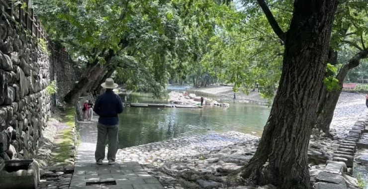 余姚非遗鹿亭古村落中村