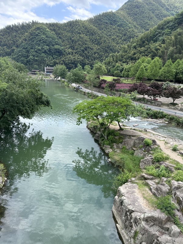 余姚非遗鹿亭古村落中村