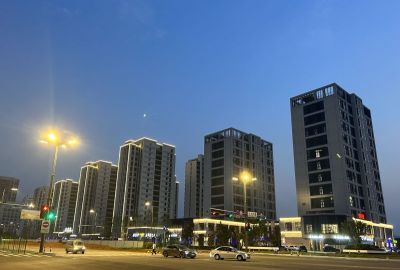 余姚小区新盘新鸿光悦里夜景买房看房