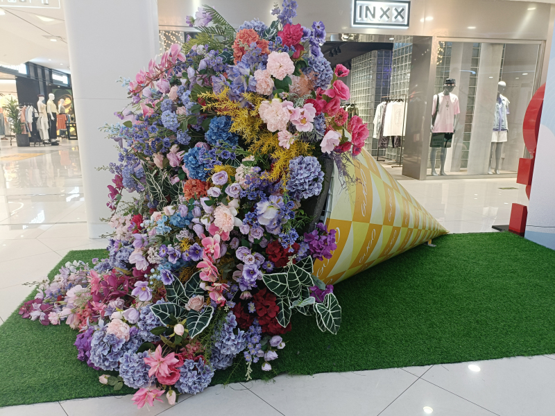 巨型鲜花仿真花广场美陈