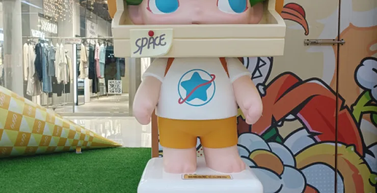 巨型泡泡玛特玩偶商场美陈