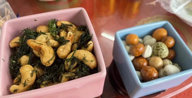 小点心拼盘腰果
