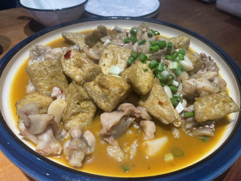 臭豆腐牛蛙小熊烤吧烧烤