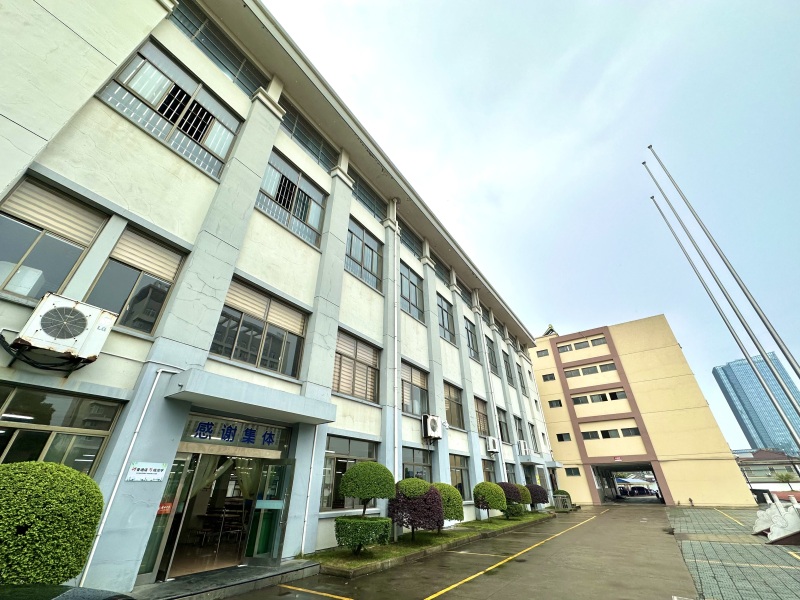 余姚市舜水中学教学楼
