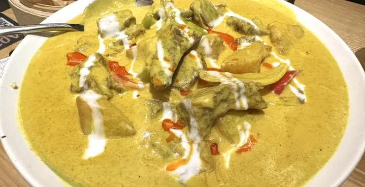 泰国菜美食网红打卡黄咖喱牛腩