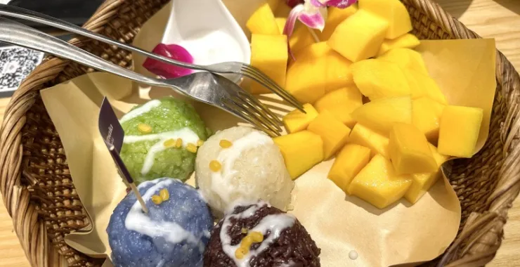 泰国菜美食网红打卡芒果糯米饭