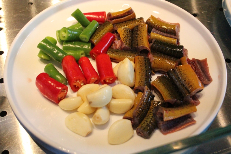 炒鳝片家常菜