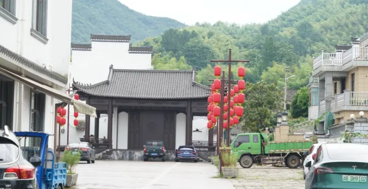 梁弄汪巷村