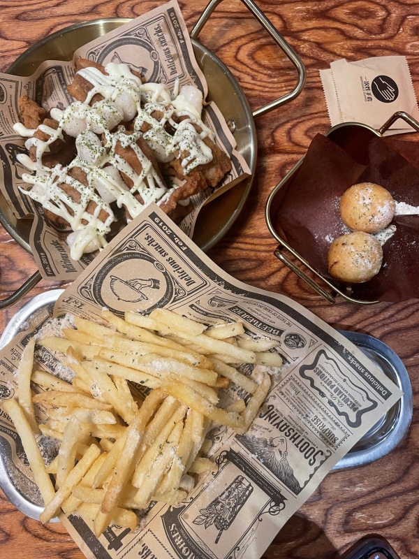 薯条炸鸡紫薯芝士丸美食