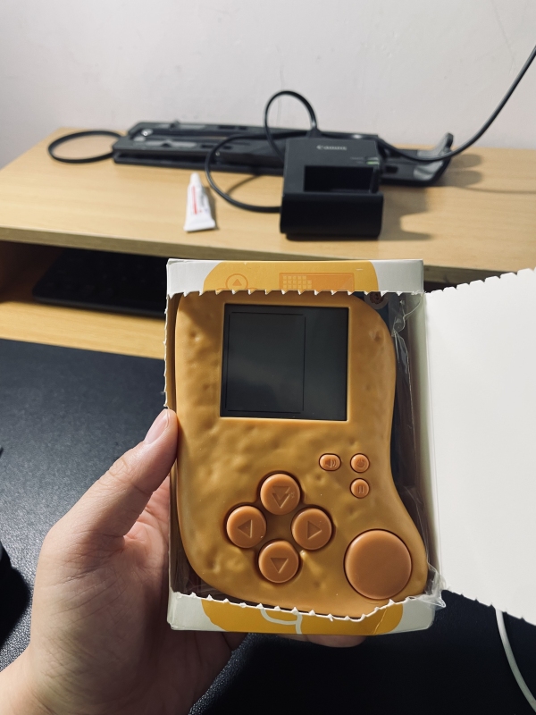 麦当劳小玩具麦乐鸡块游戏机