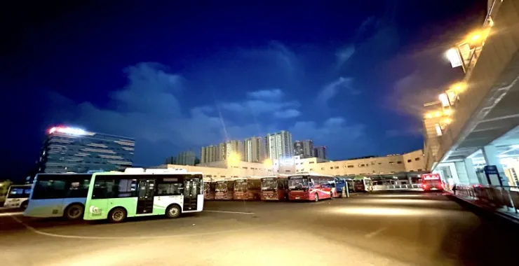余姚高铁北广场公交车站
