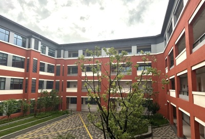 余姚市第一实验小学教学楼