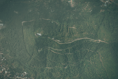 余姚丰山广电 电视台广播发射中心俯瞰航拍群山山脉
