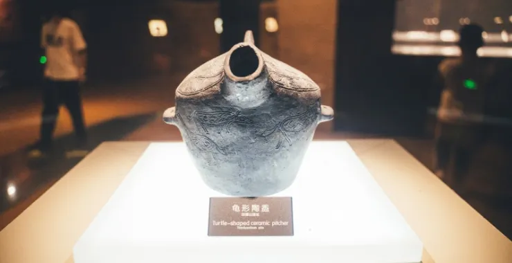 余姚博物馆展品文物龟形陶盉
